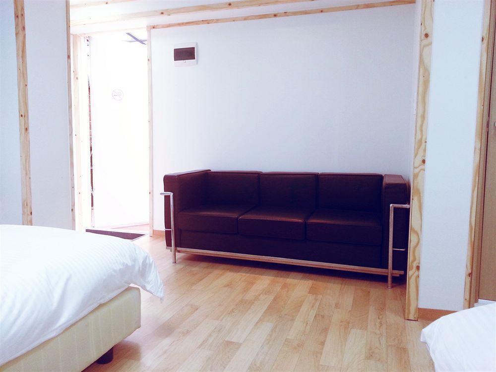 Iu Guest House Myeongdong Seul Exterior foto